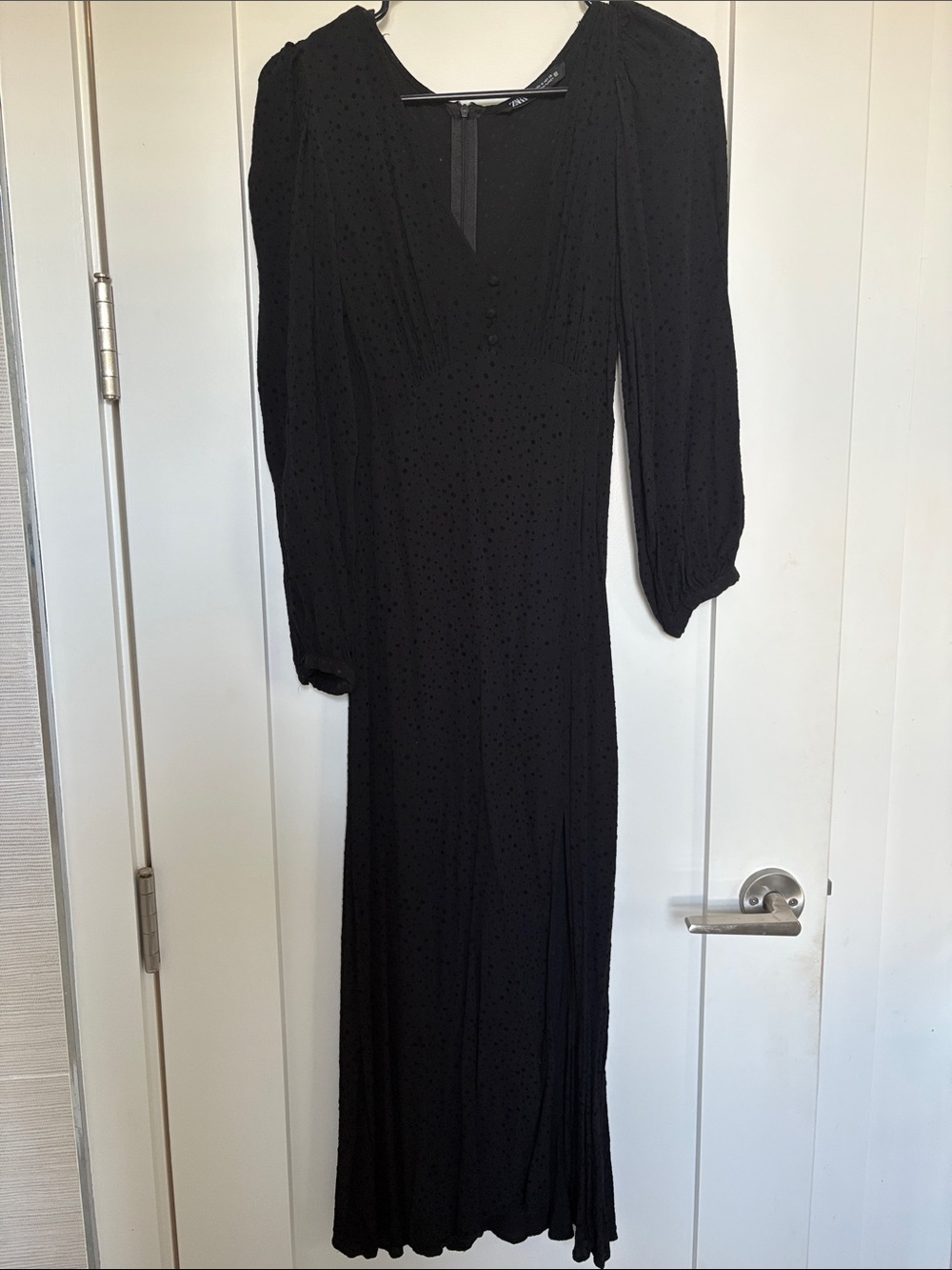 Zara Black Long Sleeve V-Neck Midi Dress